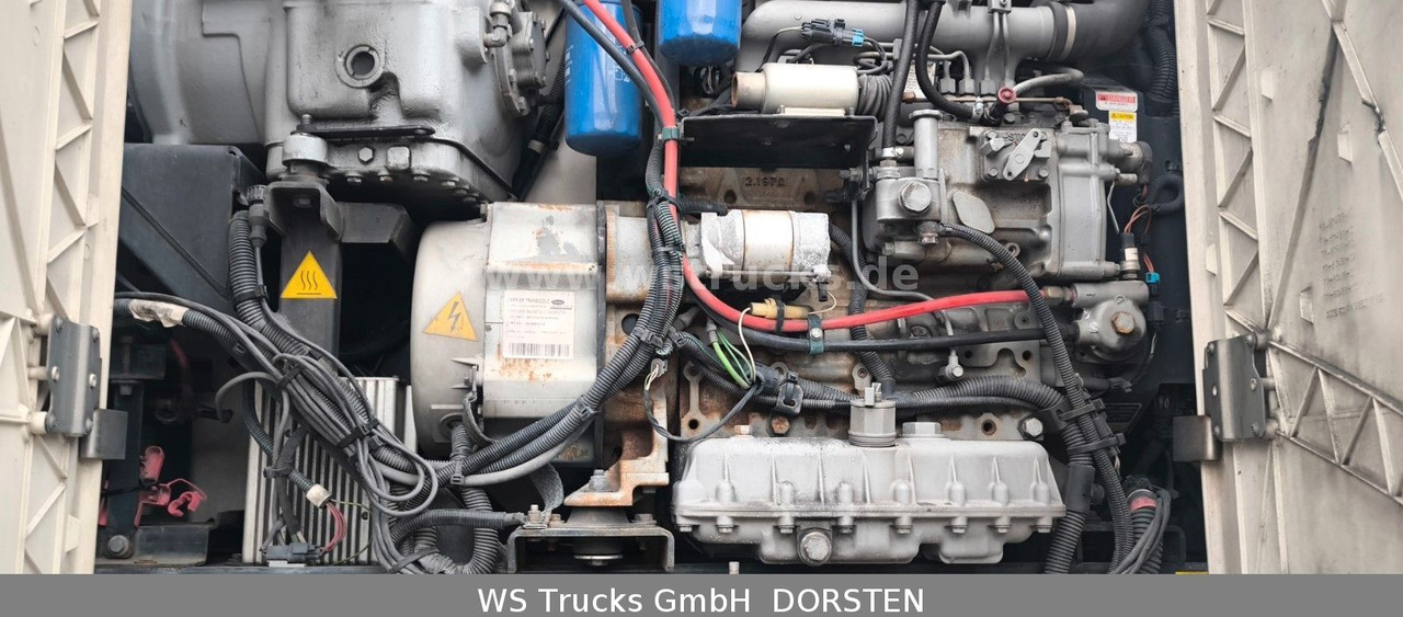 Schmitz Cargobull Kühlauflieger Rohrbahn Hooks | Vector 1850 MT - Poluprikolica hladnjače: slika 4 Schmitz Cargobull Kühlauflieger Rohrbahn Hooks | Vector 1850 MT - Poluprikolica hladnjače: slika 4