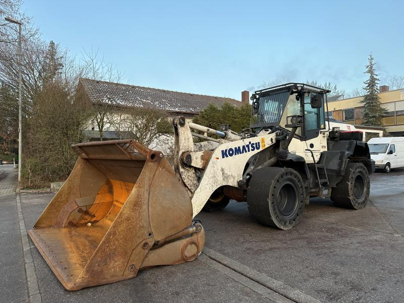 Komatsu WA 320-8 Klappsch. Hochlader WAAGE Schutzbel. Klima - Utovarivač točkaš: slika 2 Komatsu WA 320-8 Klappsch. Hochlader WAAGE Schutzbel. Klima - Utovarivač točkaš: slika 2