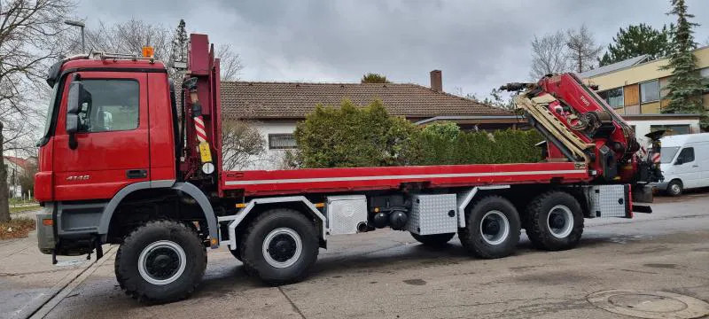Mercedes-Benz AK 8X8 FASSI 660 EINZELBER SEILWINDE - Kamion sa dizalicom: slika 1 Mercedes-Benz AK 8X8 FASSI 660 EINZELBER SEILWINDE - Kamion sa dizalicom: slika 1