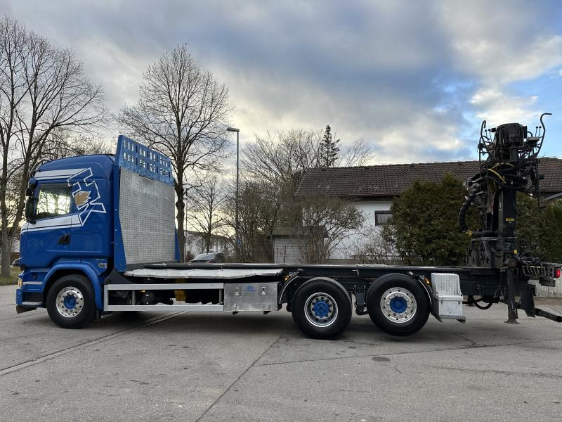 Scania R 580 6x2 Kurzholz LOGLIFT 125 ZT 93 - Kamion sa golom šasijom i zatvorenom kabinom, Kamion sa dizalicom: slika 3 Scania R 580 6x2 Kurzholz LOGLIFT 125 ZT 93 - Kamion sa golom šasijom i zatvorenom kabinom, Kamion sa dizalicom: slika 3