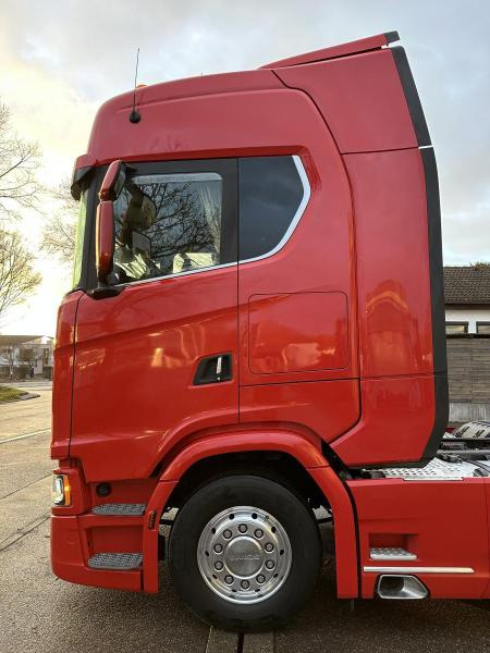 Scania S 580 6X2/4 V8 TOPZUSTAND! Intarder*E6* - Tegljač: slika 3 Scania S 580 6X2/4 V8 TOPZUSTAND! Intarder*E6* - Tegljač: slika 3