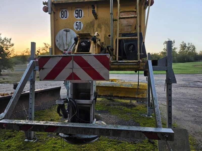 SALEUSE + LAME A NEIGE - Raonik za sneg, Rasipač peska/ Soli: slika 3 SALEUSE + LAME A NEIGE - Raonik za sneg, Rasipač peska/ Soli: slika 3