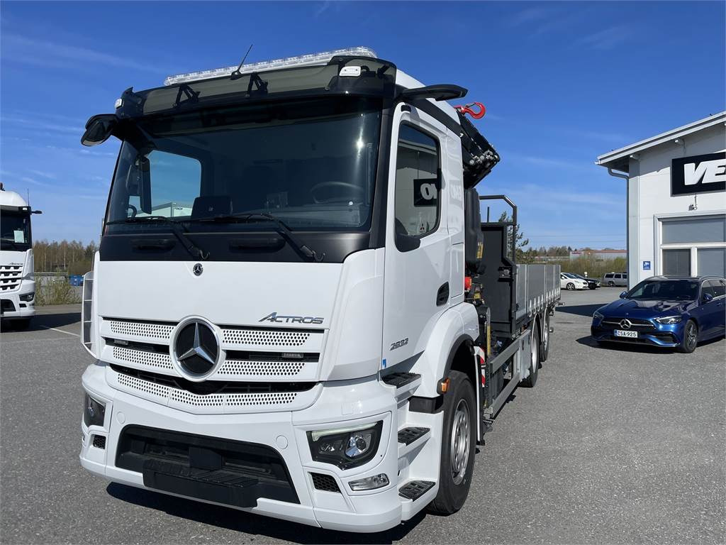 Mercedes-Benz ACTROS 2532L 6x2 - Kamion sa dizalicom: slika 1 Mercedes-Benz ACTROS 2532L 6x2 - Kamion sa dizalicom: slika 1
