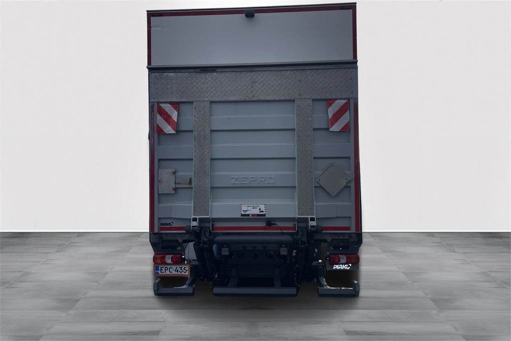 Mercedes-Benz Actros 5 SM 1827L - Kamion sa zatvorenim sandukom: slika 4 Mercedes-Benz Actros 5 SM 1827L - Kamion sa zatvorenim sandukom: slika 4