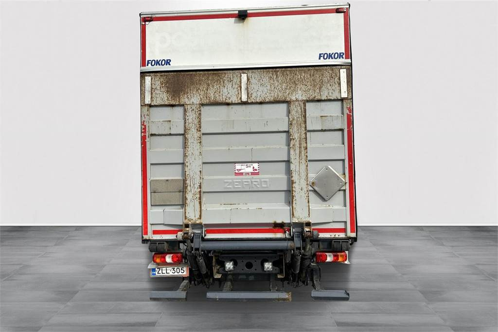 Mercedes-Benz Antos 1827 L/4x2 KSA-UMPIKORI+pL-NOSTIN - Kamion sa zatvorenim sandukom: slika 4 Mercedes-Benz Antos 1827 L/4x2 KSA-UMPIKORI+pL-NOSTIN - Kamion sa zatvorenim sandukom: slika 4