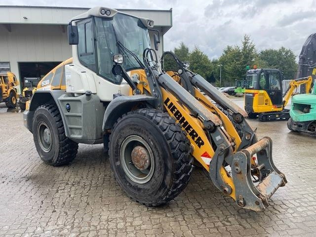 Utovarivač točkaš Liebherr L 538 MIETE / RENTAL (12005265): slika 7