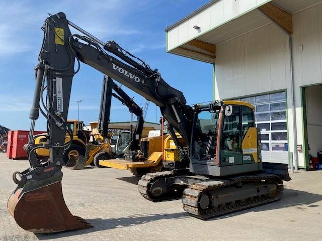 Volvo ECR 145 E L MIETE / RENTAL (12001048) - Bager guseničar: slika 1 Volvo ECR 145 E L MIETE / RENTAL (12001048) - Bager guseničar: slika 1