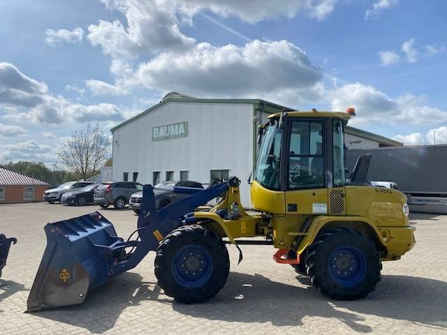 Volvo L 35 G MIETE / RENTAL (12002209) - Utovarivač točkaš: slika 1 Volvo L 35 G MIETE / RENTAL (12002209) - Utovarivač točkaš: slika 1
