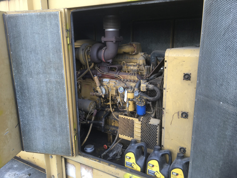 Set generatora Caterpillar 3306B GENERATOR 225KVA USED: slika 7 Set generatora Caterpillar 3306B GENERATOR 225KVA USED: slika 7