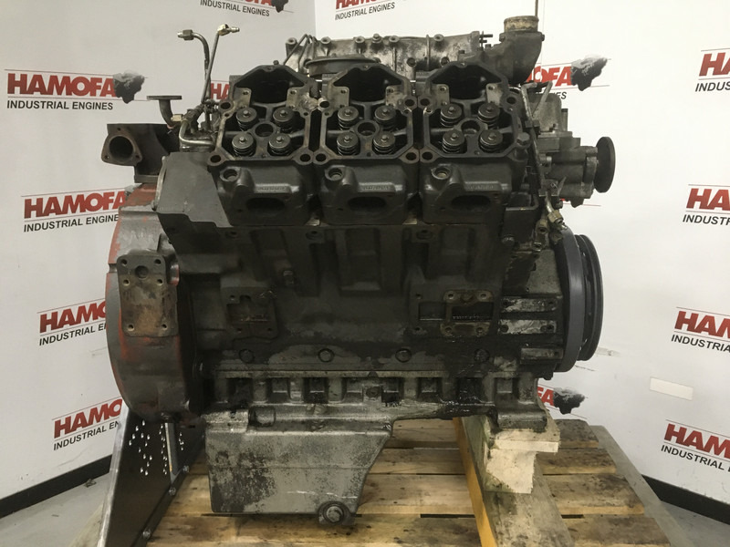 Deutz BF6M1015 FOR PARTS - Građevinska mašina: slika 1 Deutz BF6M1015 FOR PARTS - Građevinska mašina: slika 1