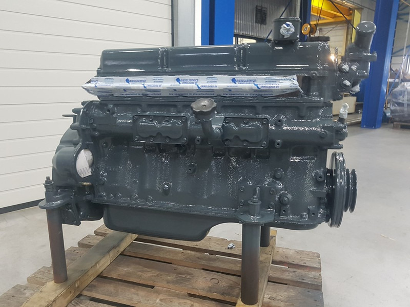 Mitsubishi 6D14 LONG-BLOCK - Građevinska mašina: slika 1 Mitsubishi 6D14 LONG-BLOCK - Građevinska mašina: slika 1