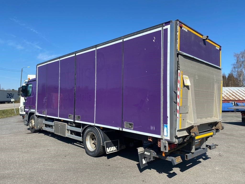 Mercedes-Benz Actros 1832 - Kamion sa zatvorenim sandukom: slika 3 Mercedes-Benz Actros 1832 - Kamion sa zatvorenim sandukom: slika 3