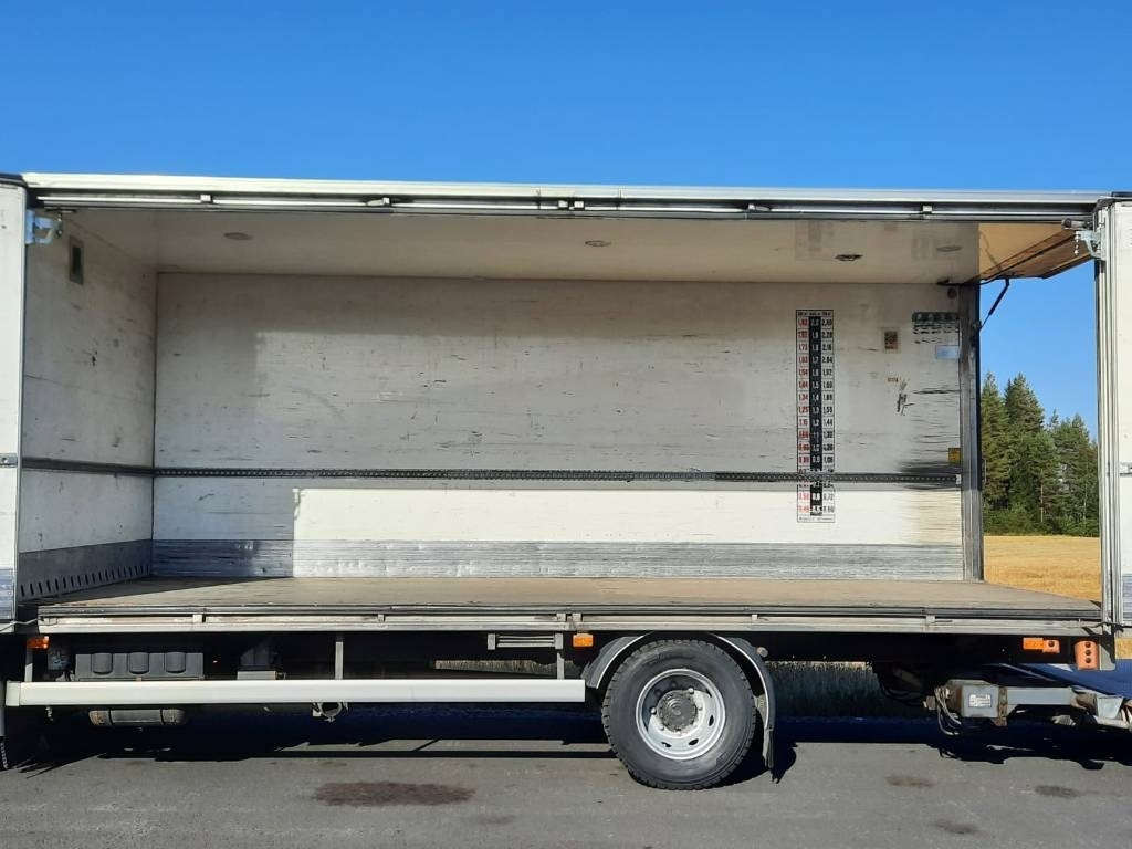 Volvo FL 240 - Kamion sa zatvorenim sandukom: slika 5 Volvo FL 240 - Kamion sa zatvorenim sandukom: slika 5