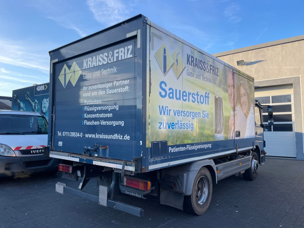 Mercedes-Benz Atego 2 6-Zyl. 4x2 1224 Klima, Radstand: 3.56m. - Kamion sa zatvorenim sandukom: slika 4 Mercedes-Benz Atego 2 6-Zyl. 4x2 1224 Klima, Radstand: 3.56m. - Kamion sa zatvorenim sandukom: slika 4