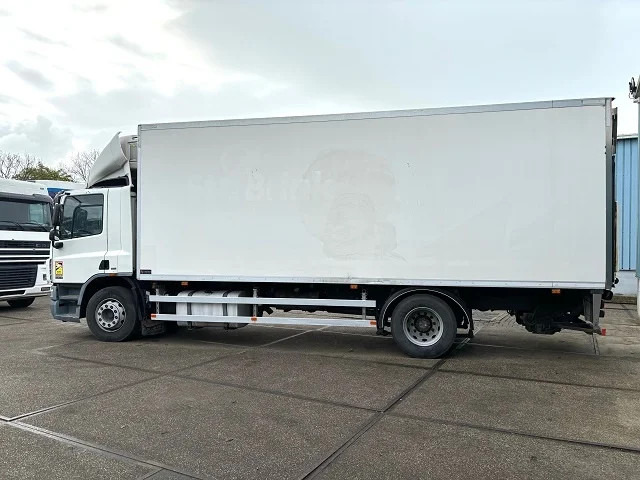 DAF CF 65.250 COOLING TRUCK WITH CARRIER D/E COOLER (EURO 5 / AS-TRONIC / 2.500 KG. LOADING PLATFORM) - Izotermički kamion: slika 4 DAF CF 65.250 COOLING TRUCK WITH CARRIER D/E COOLER (EURO 5 / AS-TRONIC / 2.500 KG. LOADING PLATFORM) - Izotermički kamion: slika 4