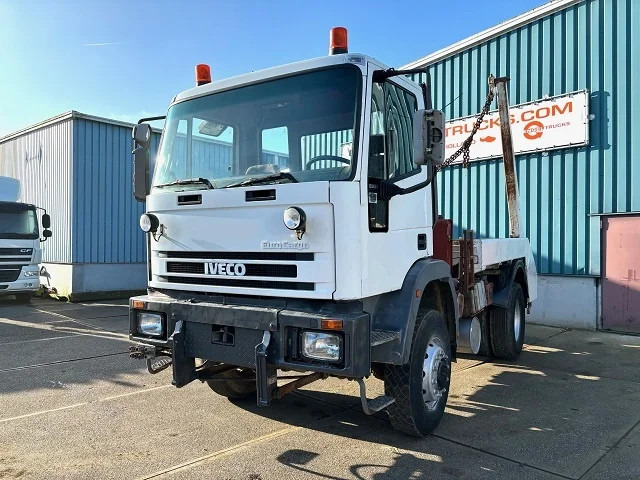 Iveco Eurocargo 135E23WR 4x4 FULL STEEL PORTAL CONTAINER (EURO 2 / ZF MANUAL GEARBOX / REDUCTION AXLES / FULL STEEL SUSPENSION) - Kamion za utovaranje kontejnera: slika 1 Iveco Eurocargo 135E23WR 4x4 FULL STEEL PORTAL CONTAINER (EURO 2 / ZF MANUAL GEARBOX / REDUCTION AXLES / FULL STEEL SUSPENSION) - Kamion za utovaranje kontejnera: slika 1