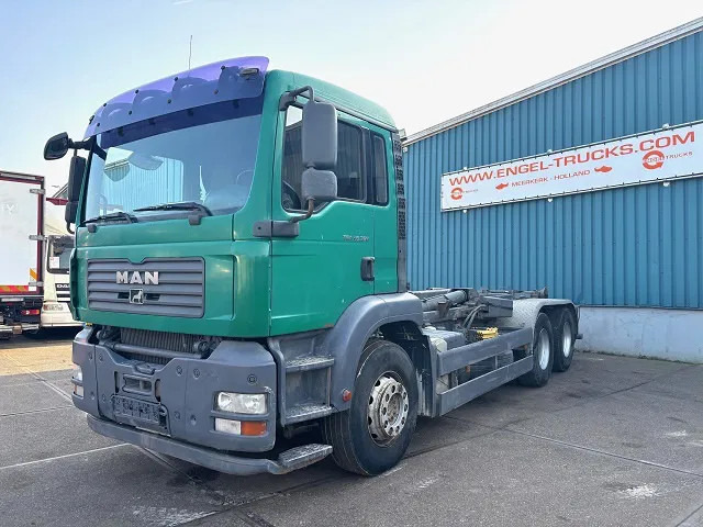 MAN TGA 26.360BB 6x4 FULL STEEL MULTILIFT HOOK-ARM (ZF16 MANUAL GEARBOX / FULL STEEL SUSPENSION / REDUCTION AXLES / AIRCONDITIONING) - Kamion sa hidrauličnom kukom: slika 1 MAN TGA 26.360BB 6x4 FULL STEEL MULTILIFT HOOK-ARM (ZF16 MANUAL GEARBOX / FULL STEEL SUSPENSION / REDUCTION AXLES / AIRCONDITIONING) - Kamion sa hidrauličnom kukom: slika 1