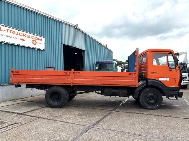 Mercedes-Benz LK 1213K (6-CILINDER) FULL STEEL CHASSIS WITH OPEN BOX (MANUAL GEARBOX / FULL STEEL SUSPENSION) - Kamion sa tovarnim sandukom: slika 4 Mercedes-Benz LK 1213K (6-CILINDER) FULL STEEL CHASSIS WITH OPEN BOX (MANUAL GEARBOX / FULL STEEL SUSPENSION) - Kamion sa tovarnim sandukom: slika 4
