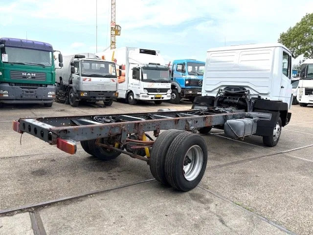 Mercedes-Benz LK 914 4x2 FULL STEEL CHASSIS (6-CILINDER / MANUAL GEARBOX / FULL STEEL SUSPENSION) - Kamion sa golom šasijom i zatvorenom kabinom: slika 3 Mercedes-Benz LK 914 4x2 FULL STEEL CHASSIS (6-CILINDER / MANUAL GEARBOX / FULL STEEL SUSPENSION) - Kamion sa golom šasijom i zatvorenom kabinom: slika 3