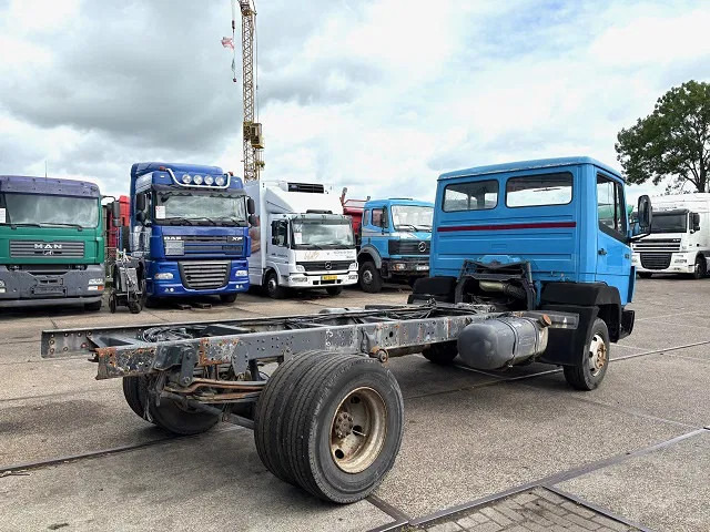Mercedes-Benz LK 914K (6-CILINDER) FULL STEEL CHASSIS (MANUAL GEARBOX / FULL STEEL SUSPENSION) - Kamion sa golom šasijom i zatvorenom kabinom: slika 3 Mercedes-Benz LK 914K (6-CILINDER) FULL STEEL CHASSIS (MANUAL GEARBOX / FULL STEEL SUSPENSION) - Kamion sa golom šasijom i zatvorenom kabinom: slika 3