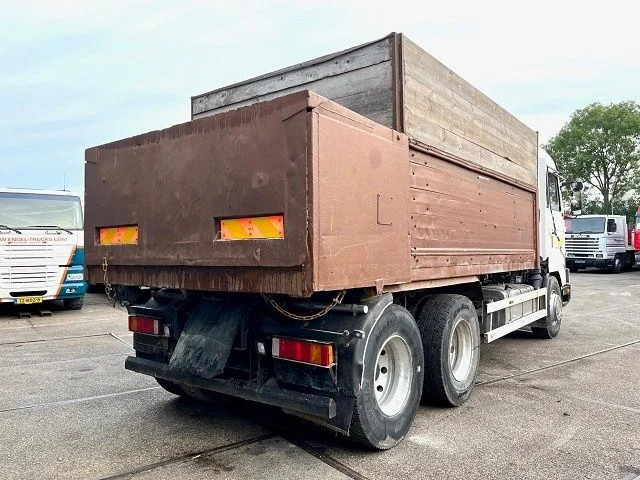 Scania R143-450 V8 STREAMLINE 6x2 FULL STEEL KIPPER (MANUAL GEARBOX / FULL STEEL SUSPENSION / 10 TIRES / ROBSON DRIVE / MECHANICAL PUMP - Istovarivač: slika 3 Scania R143-450 V8 STREAMLINE 6x2 FULL STEEL KIPPER (MANUAL GEARBOX / FULL STEEL SUSPENSION / 10 TIRES / ROBSON DRIVE / MECHANICAL PUMP - Istovarivač: slika 3