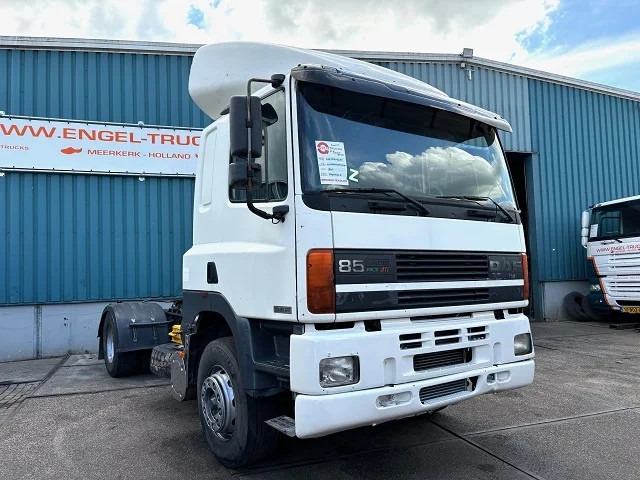 DAF 85.400 ATI SLEEPERCAB (EURO 2 / ZF16 MANUAL GEARBOX / ZF-INTARDER) - Tegljač: slika 2 DAF 85.400 ATI SLEEPERCAB (EURO 2 / ZF16 MANUAL GEARBOX / ZF-INTARDER) - Tegljač: slika 2