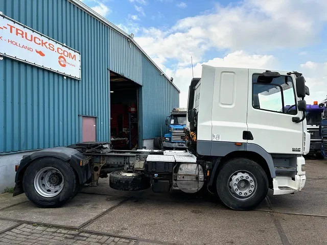 DAF CF 85.410 4x2 SLEEPERCAB (ZF16 MANUAL GEARBOX / EURO 5 / AIRCONDITIONING) - Tegljač: slika 4 DAF CF 85.410 4x2 SLEEPERCAB (ZF16 MANUAL GEARBOX / EURO 5 / AIRCONDITIONING) - Tegljač: slika 4