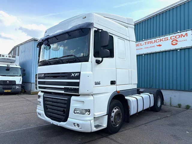 DAF XF 105.460 SPACECAB (ZF-MANUAL GEARBOX / 2x DIESELTANK / MX-ENGINE BRAKE / AIRCONDITIONING / FRIDGE / ETC. - Tegljač: slika 1 DAF XF 105.460 SPACECAB (ZF-MANUAL GEARBOX / 2x DIESELTANK / MX-ENGINE BRAKE / AIRCONDITIONING / FRIDGE / ETC. - Tegljač: slika 1