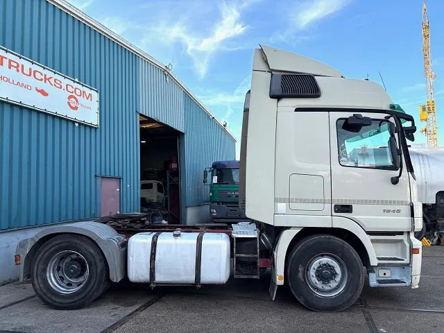 Mercedes-Benz Actros 1846 LS (MP2) (EPS WITH CLUTCH (3 PEDALS) / RETARDER / AIRCONDITIONING / ETC) - Tegljač: slika 4 Mercedes-Benz Actros 1846 LS (MP2) (EPS WITH CLUTCH (3 PEDALS) / RETARDER / AIRCONDITIONING / ETC) - Tegljač: slika 4