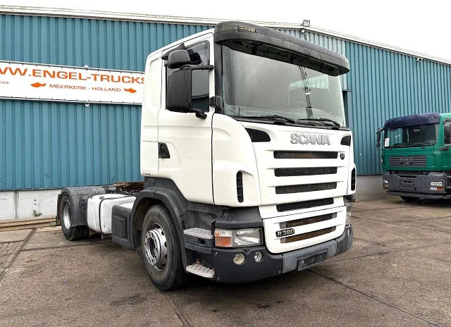 Scania R380 LA 4x2 DAYCAB (EURO 3 / 12 GEARS MANUAL GEARBOX / RETARDER / HYDRAULIC KIT / P.T.O.) - Tegljač: slika 2 Scania R380 LA 4x2 DAYCAB (EURO 3 / 12 GEARS MANUAL GEARBOX / RETARDER / HYDRAULIC KIT / P.T.O.) - Tegljač: slika 2