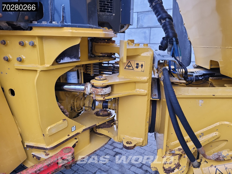 Zglobni kiper BELL B40 D: slika 15