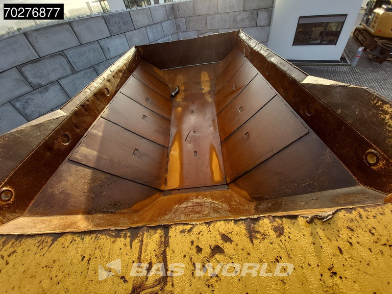 Zglobni kiper Caterpillar 745 C TAIL GATE: slika 8