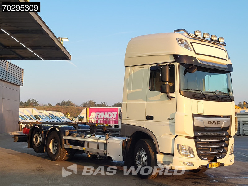DAF XF 450 XF 6X2 NL-Truck Retarder 2xTanks Lift-axle Standairco ACC Euro 6 - Kamion za prevoz kontejnera/ Kamion sa promenjivim sandukom: slika 3 DAF XF 450 XF 6X2 NL-Truck Retarder 2xTanks Lift-axle Standairco ACC Euro 6 - Kamion za prevoz kontejnera/ Kamion sa promenjivim sandukom: slika 3