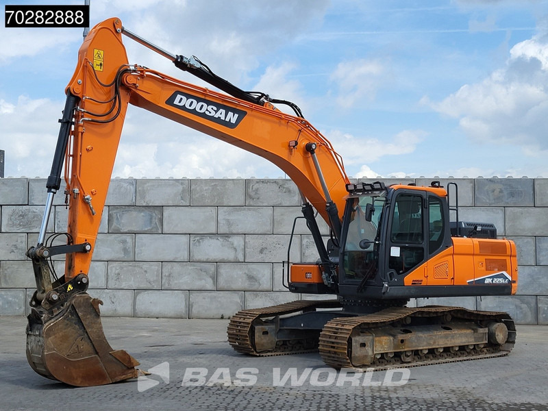 Doosan DX225 LC-7 4 BUCKETS - Bager guseničar: slika 2 Doosan DX225 LC-7 4 BUCKETS - Bager guseničar: slika 2