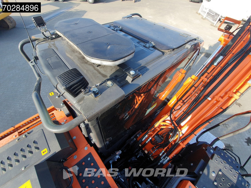 Lizing Hitachi ZX140W -6 OUTRIGGERS + BLADE Hitachi ZX140W -6 OUTRIGGERS + BLADE: slika 16