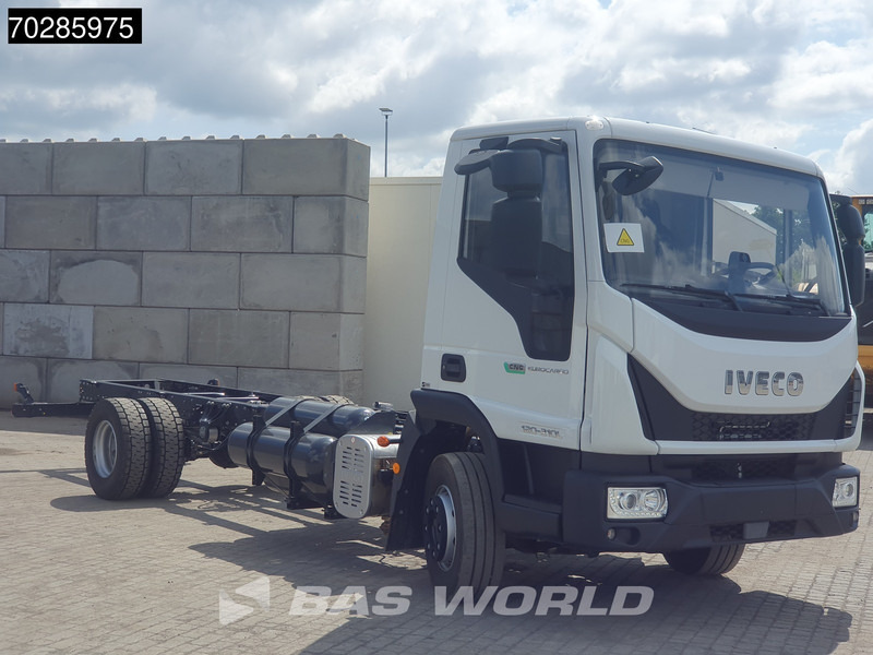 Iveco Eurocargo 120LE210 4X2 NEW 12tons chassis! CNG Engine TELMA Retarder Manual Euro 6 - Kamion sa golom šasijom i zatvorenom kabinom: slika 3 Iveco Eurocargo 120LE210 4X2 NEW 12tons chassis! CNG Engine TELMA Retarder Manual Euro 6 - Kamion sa golom šasijom i zatvorenom kabinom: slika 3