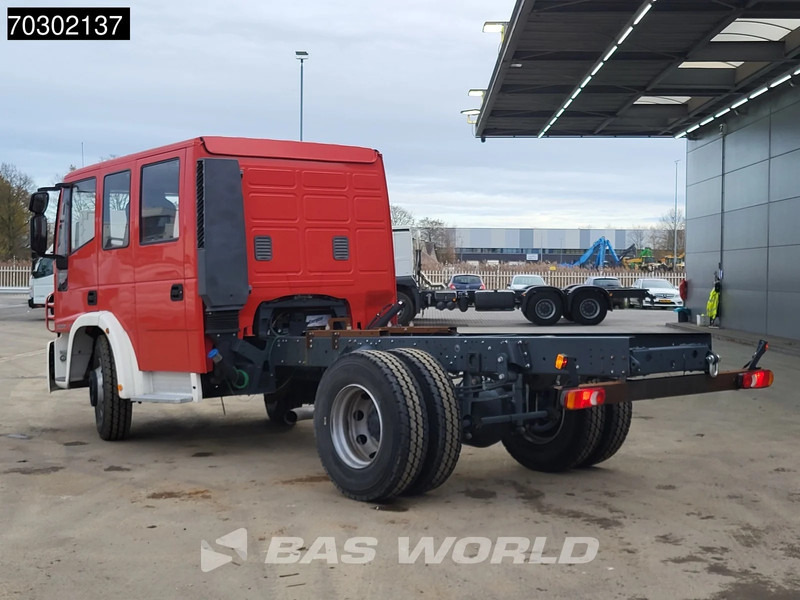 Iveco Eurocargo 160E300 4X2 NEW! 16T chassis 2016 production Euro 5 - Kamion sa golom šasijom i zatvorenom kabinom: slika 2 Iveco Eurocargo 160E300 4X2 NEW! 16T chassis 2016 production Euro 5 - Kamion sa golom šasijom i zatvorenom kabinom: slika 2