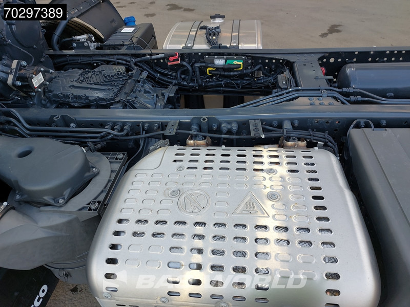 Iveco S-Way 340 6X2 NEW! Chassis Lift- Steering axle ON Automatic - Kamion sa golom šasijom i zatvorenom kabinom: slika 5 Iveco S-Way 340 6X2 NEW! Chassis Lift- Steering axle ON Automatic - Kamion sa golom šasijom i zatvorenom kabinom: slika 5