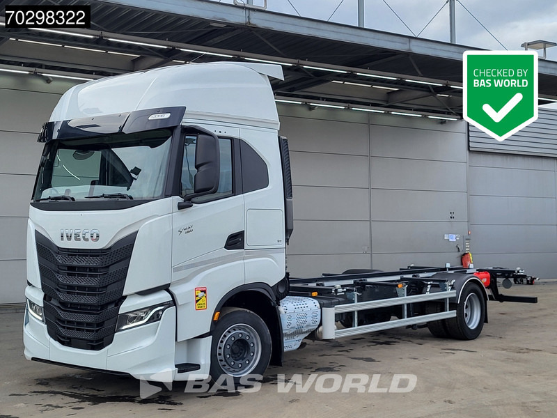Iveco S-Way 460 4X2 New! BDF Navi ACC LED Euro 6 - Kamion za prevoz kontejnera/ Kamion sa promenjivim sandukom: slika 1 Iveco S-Way 460 4X2 New! BDF Navi ACC LED Euro 6 - Kamion za prevoz kontejnera/ Kamion sa promenjivim sandukom: slika 1