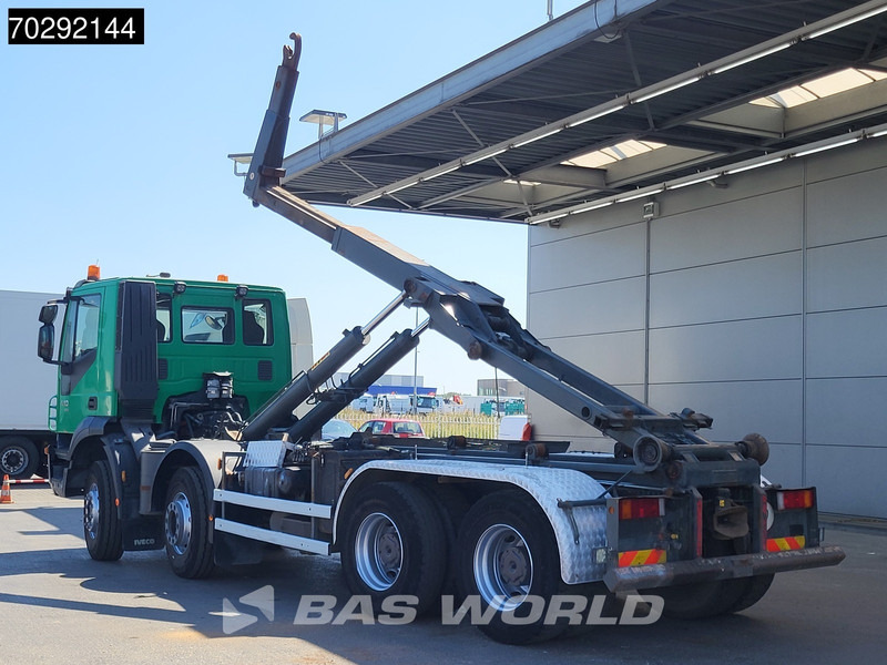 Iveco Trakker 410 8X4 Hyvalift 26-65S Hooklift Manual Big-Axle EEV - Kamion sa hidrauličnom kukom: slika 2 Iveco Trakker 410 8X4 Hyvalift 26-65S Hooklift Manual Big-Axle EEV - Kamion sa hidrauličnom kukom: slika 2