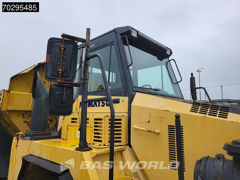 Zglobni kiper Komatsu HM300-2: slika 13