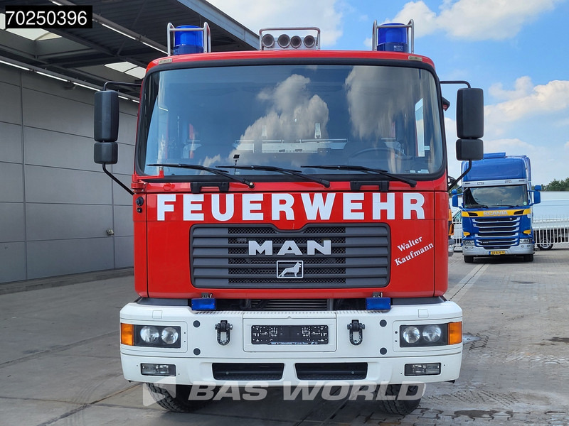MAN TGA 14.284 4X4 4x4 Manual Steelsuspension Euro 2 Feuerwehr - Vatrogasni kamion: slika 3 MAN TGA 14.284 4X4 4x4 Manual Steelsuspension Euro 2 Feuerwehr - Vatrogasni kamion: slika 3