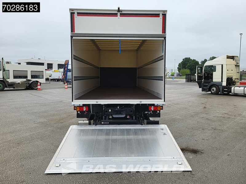 MAN TGL 12.220 4X2 NEW! 12tonner Automatic 1500kg Ladebordwand Navi Euro 6 - Kamion sa zatvorenim sandukom: slika 3 MAN TGL 12.220 4X2 NEW! 12tonner Automatic 1500kg Ladebordwand Navi Euro 6 - Kamion sa zatvorenim sandukom: slika 3