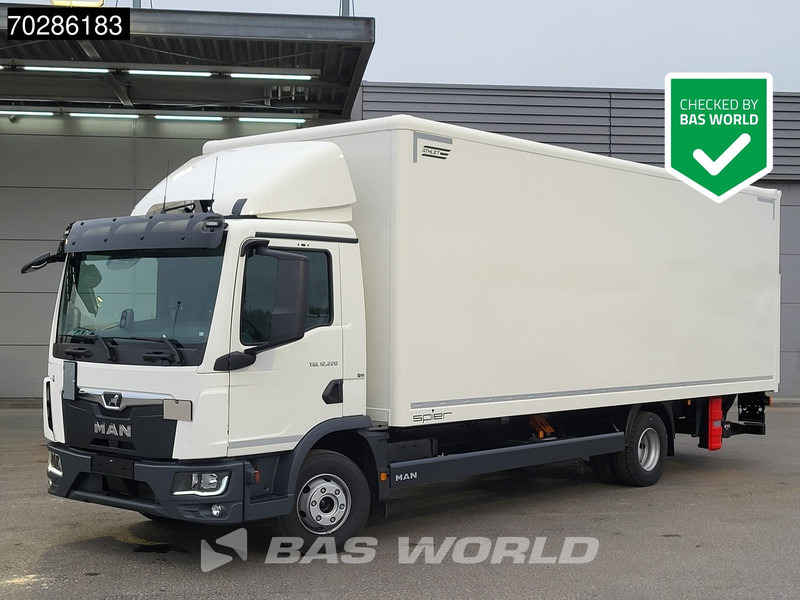 MAN TGL 12.220 4X2 NEW! 12tonner Automatic 1500kg Ladebordwand Navi Euro 6 - Kamion sa zatvorenim sandukom: slika 1 MAN TGL 12.220 4X2 NEW! 12tonner Automatic 1500kg Ladebordwand Navi Euro 6 - Kamion sa zatvorenim sandukom: slika 1