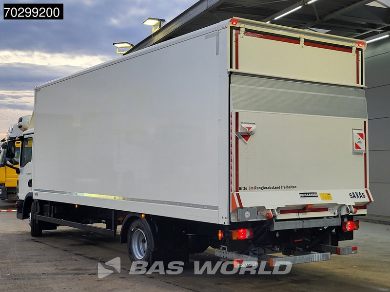 MAN TGL 12.250 4X2 12tonner LOW Mileage 1500kg Ladebordwand Automatic Euro 6 - Kamion sa zatvorenim sandukom: slika 2 MAN TGL 12.250 4X2 12tonner LOW Mileage 1500kg Ladebordwand Automatic Euro 6 - Kamion sa zatvorenim sandukom: slika 2
