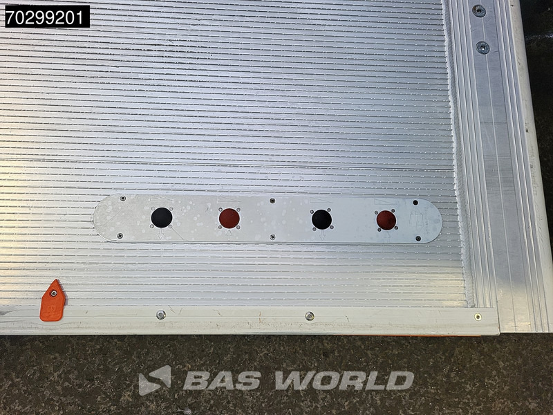 Kamion sa zatvorenim sandukom MAN TGL 12.250 4X2 LOW mileage 12 tonner 1500kg Ladebordwand Automatic Euro 6: slika 8 Kamion sa zatvorenim sandukom MAN TGL 12.250 4X2 LOW mileage 12 tonner 1500kg Ladebordwand Automatic Euro 6: slika 8