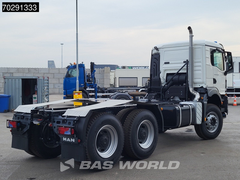 MAN TGS 40.400 6X4 NEW 6x4 chassis PTO Preparation Steelsuspension Big-Axle Automatic Euro 2 - Kamion sa golom šasijom i zatvorenom kabinom: slika 5 MAN TGS 40.400 6X4 NEW 6x4 chassis PTO Preparation Steelsuspension Big-Axle Automatic Euro 2 - Kamion sa golom šasijom i zatvorenom kabinom: slika 5