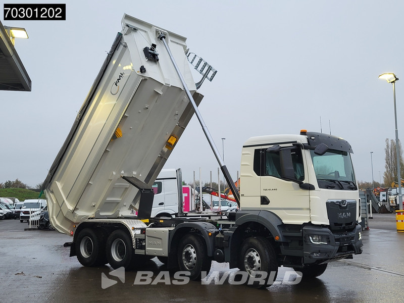 MAN TGS 41.440 8X4 NEW! 20m3 KH Kipper Steelsuspension Big-Axle Automatic Euro 6 - Istovarivač: slika 3 MAN TGS 41.440 8X4 NEW! 20m3 KH Kipper Steelsuspension Big-Axle Automatic Euro 6 - Istovarivač: slika 3