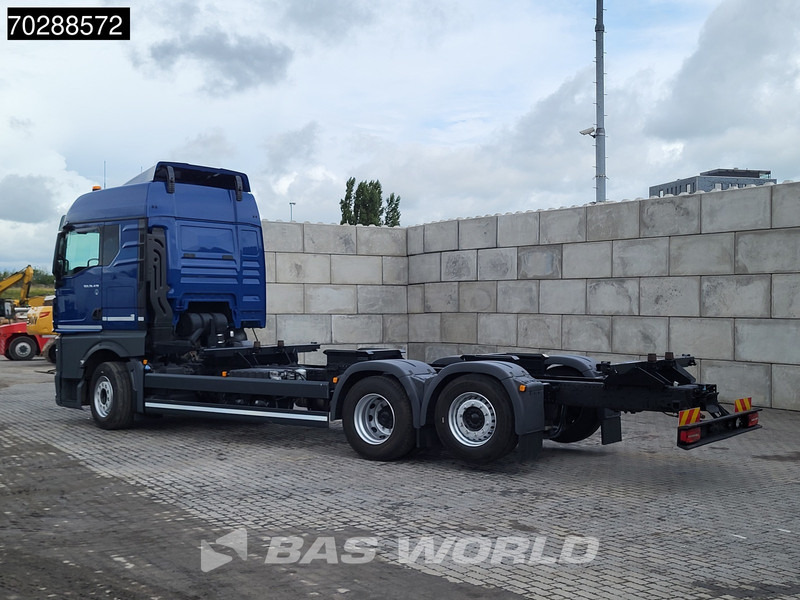 MAN TGX 26.470 6X2 BDF Retarder Lift+Steering-Axle ACC Euro 6 - Kamion za prevoz kontejnera/ Kamion sa promenjivim sandukom: slika 2 MAN TGX 26.470 6X2 BDF Retarder Lift+Steering-Axle ACC Euro 6 - Kamion za prevoz kontejnera/ Kamion sa promenjivim sandukom: slika 2