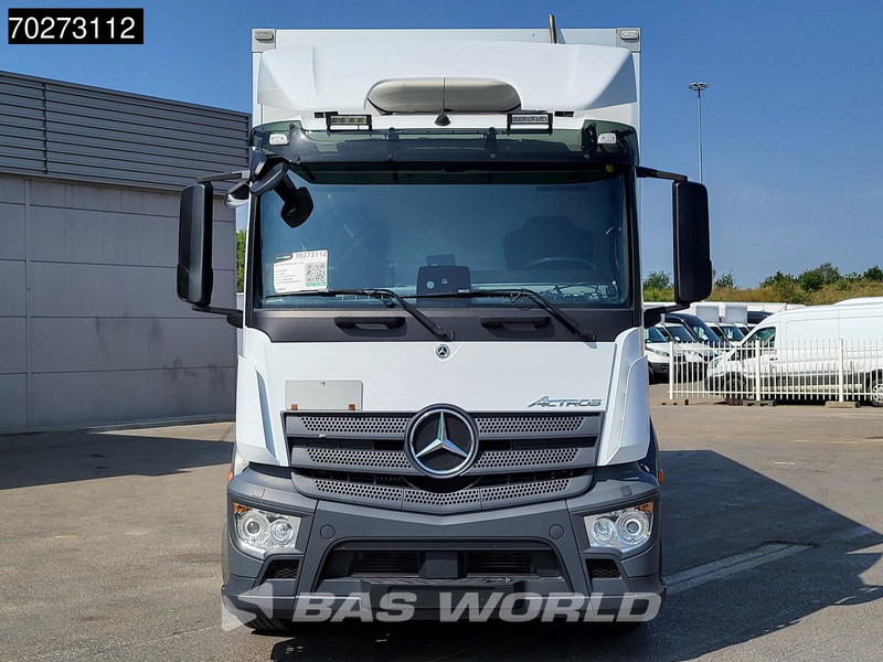 Kamion sa zatvorenim sandukom Mercedes-Benz Actros 1827 4X2 2.000kg Ladebordwand Automatic Xenon ClassicSpace Euro 6: slika 13
